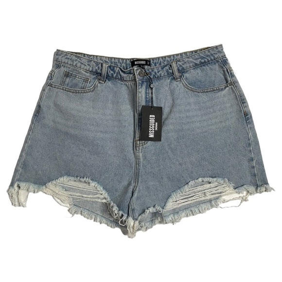NWT Missguided High Rise Distressed Light Wash Denim Shorts - Picture 4 of 16